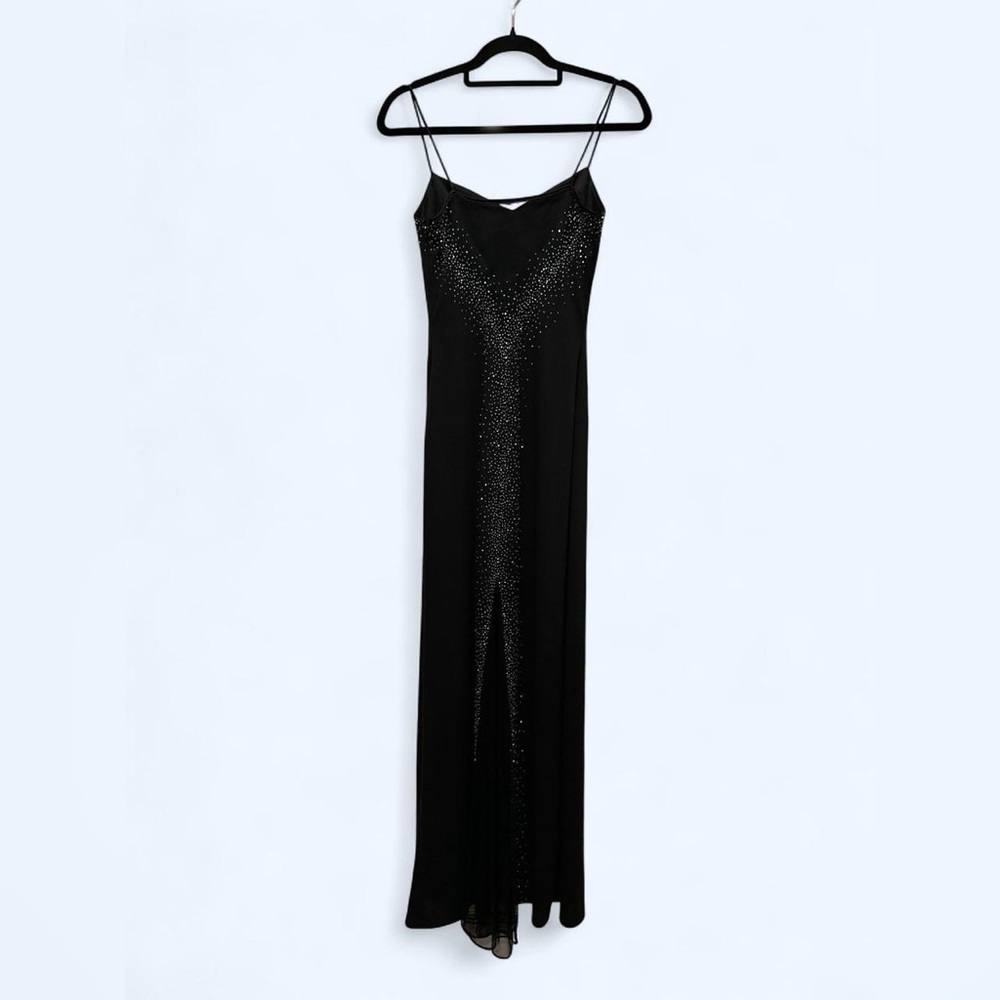 Dave and Johnny Elegant Black Evening Gown with silver beadwork and mesh back 4